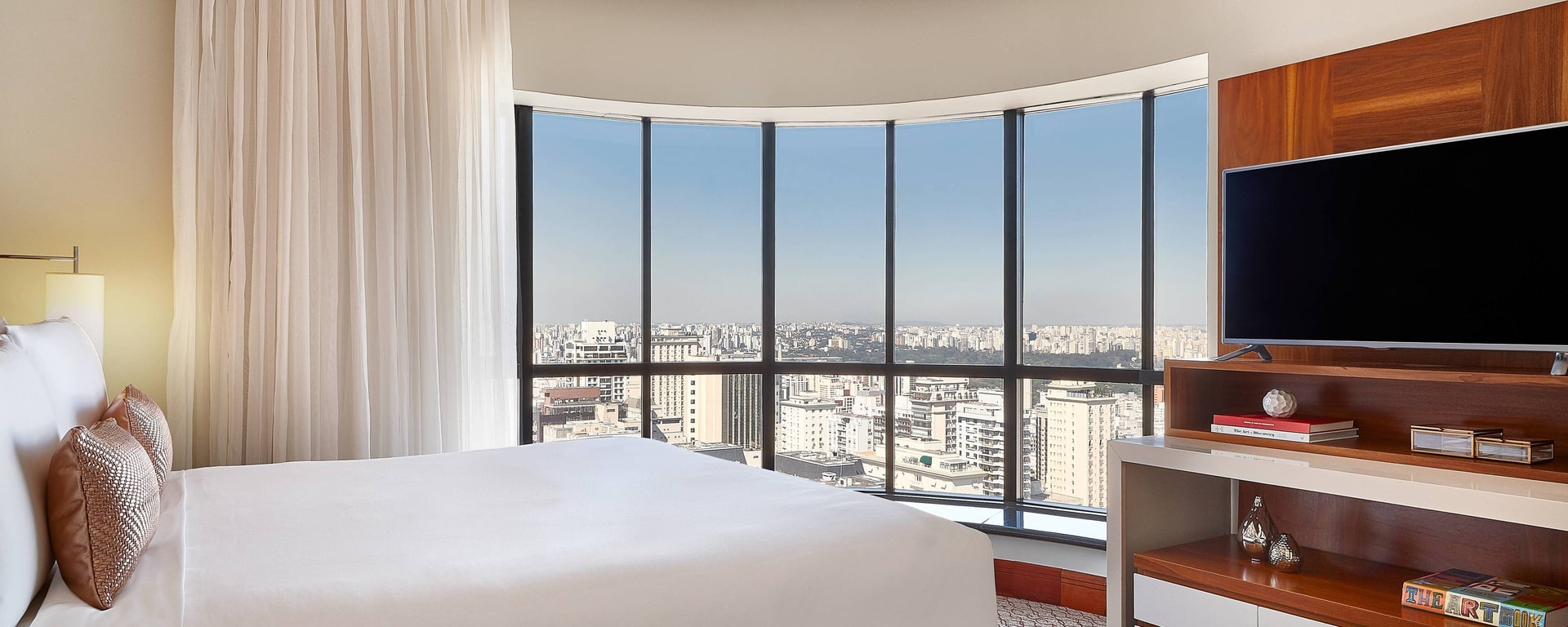 Renaissance Sao Paulo Hotel — accommodation photo