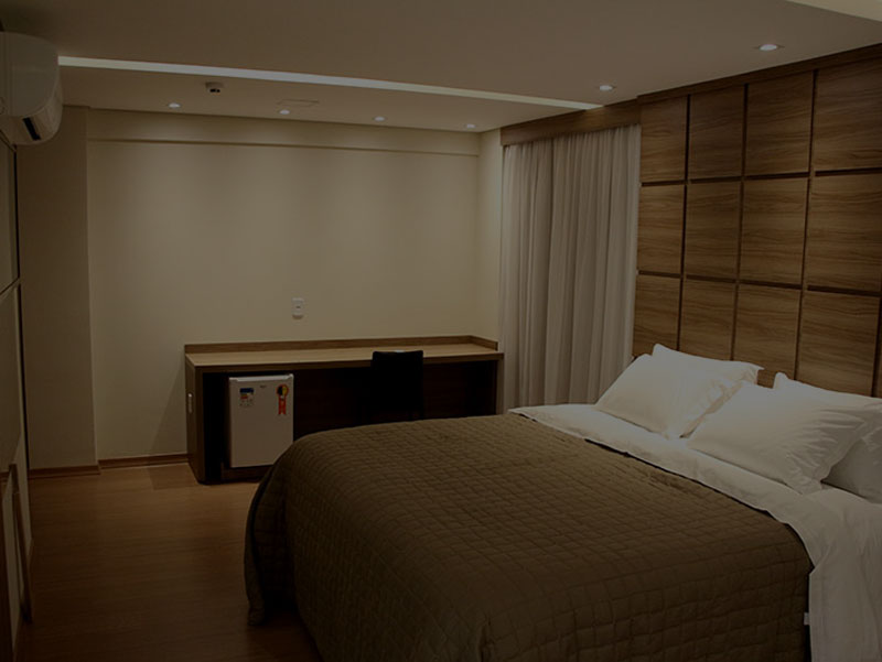 Guest room interior at Hotel B&S