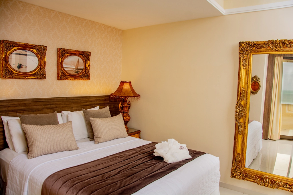 Guest room with a double bed in Natal at Hotel Majestic Ponta Negra Beach WorldHotels Elite