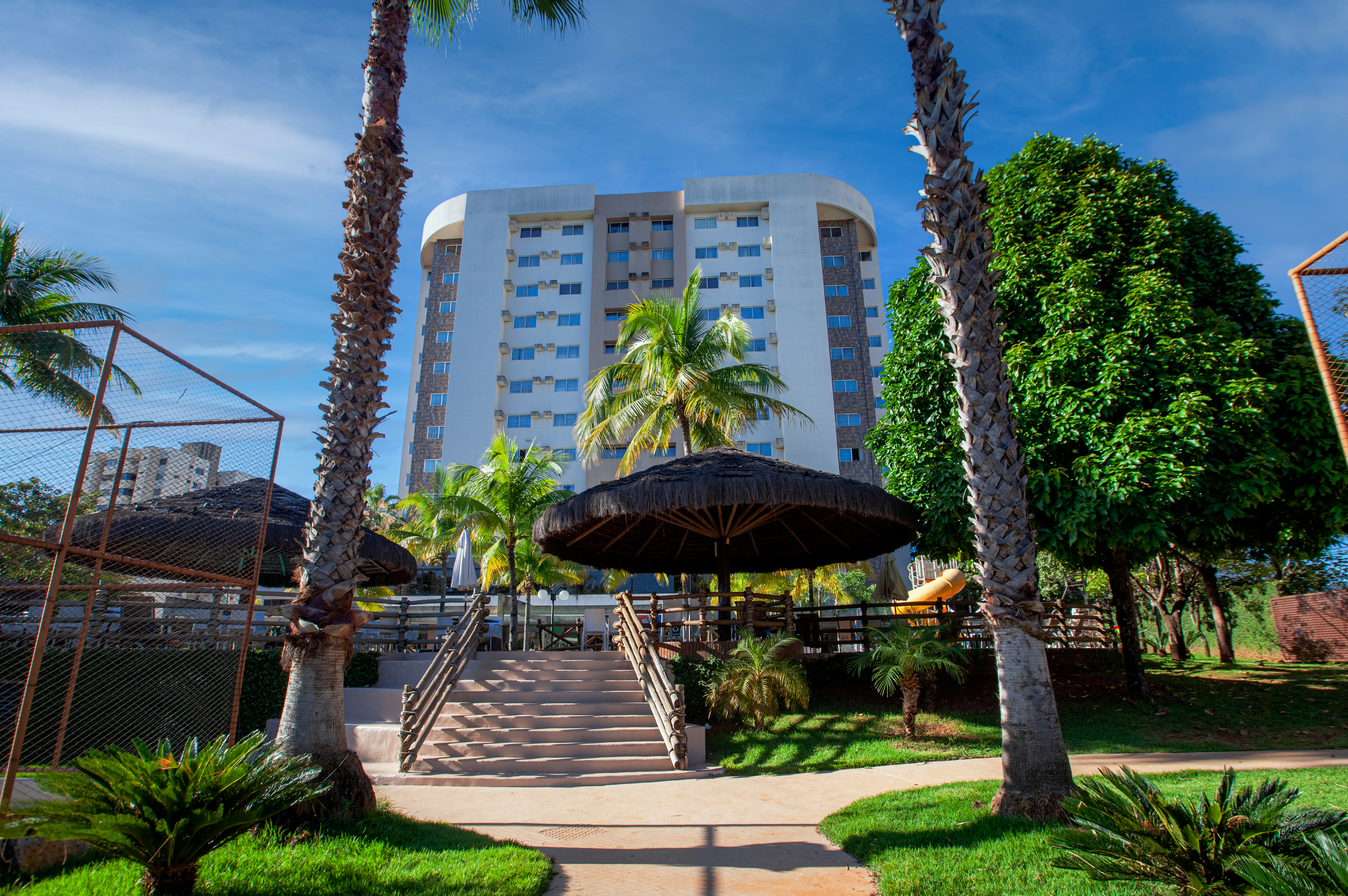 Best Western Suites Le Jardin Caldas Novas — indoor pool