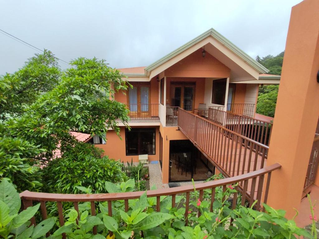 Mi Casa Su Casa Monteverde — hero image